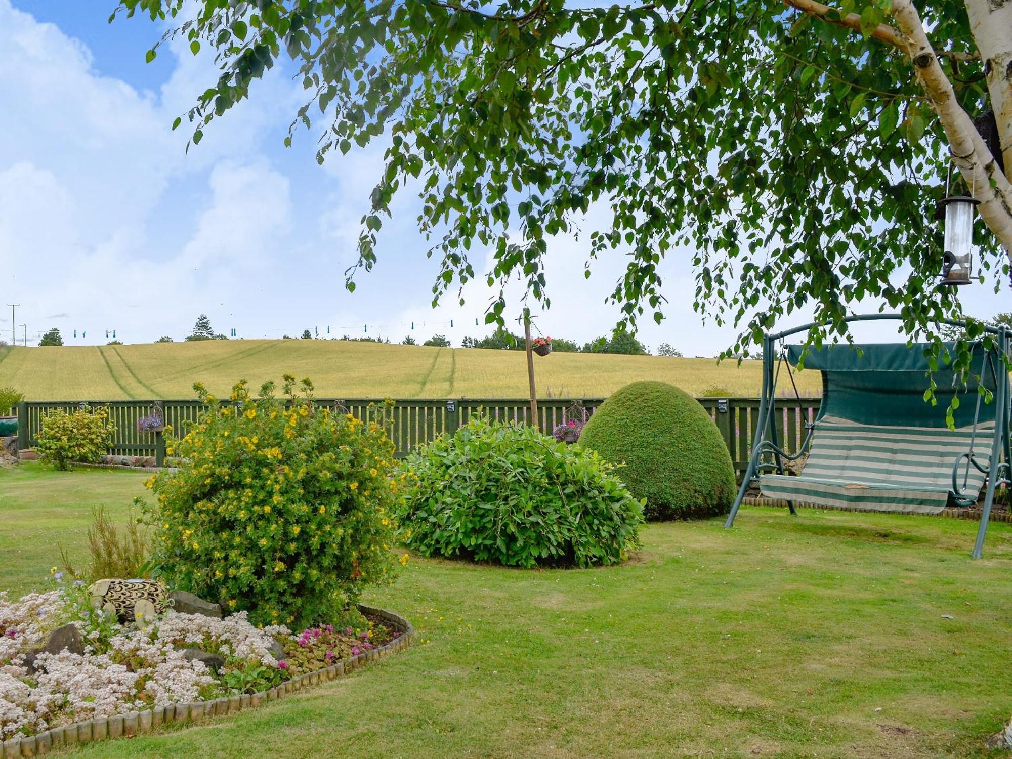 Laurel Bank Villa Alyth Exteriör bild